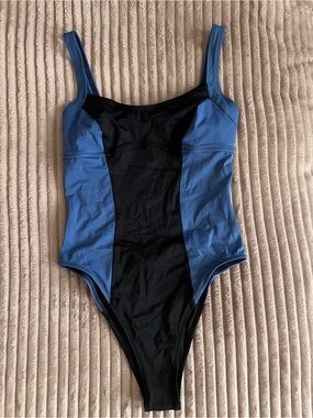 Solid & Striped Two-Tone One-Piece Swimsuit in Blue and Black S